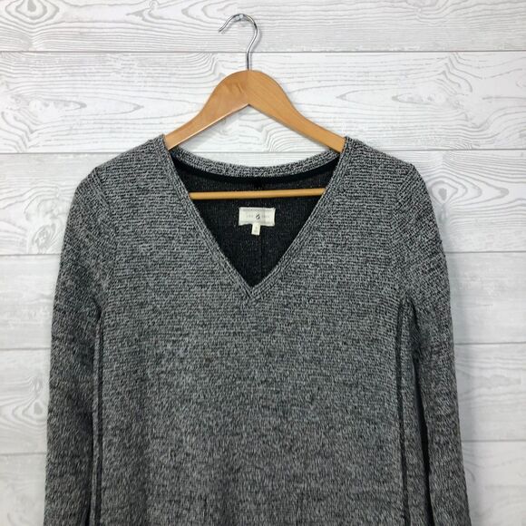 Lou & Grey Women's Long Sleeve V Neck Knit Shift Dress Solid Gray Size Small - Picture 2 of 5